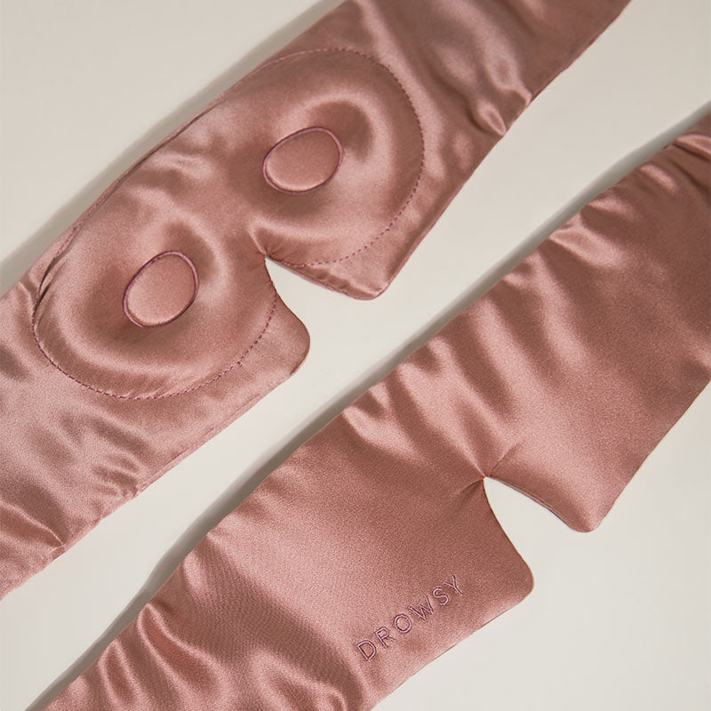 Luxurious Damask Rose Eyelash Shielding Mask - modernized.nl