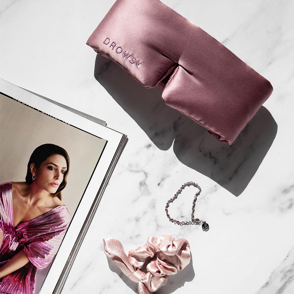 Luxurious Damask Rose Essence - modernized.nl